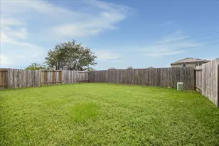 10711 Sun River Falls Dr, Humble, TX 77396 - Photo 21