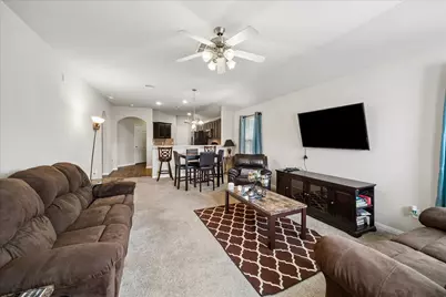 10711 Sun River Falls Drive, Humble, TX 77396 - Photo 7