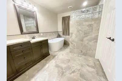 18083 Holly Forest Drive, Houston, TX 77084 - Photo 35