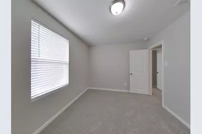 10122 Cerritos Drive, Conroe, TX 77306 - Photo 13