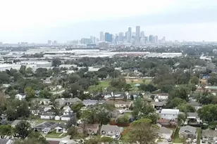 6929 San Angelo St, Houston, TX 77020 - Photo 23