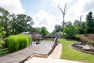 901 Jefferson Ave, Cleveland, TX 77327 - Photo 19