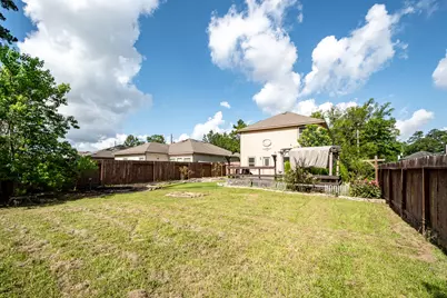 901 Jefferson Avenue, Cleveland, TX 77327 - Photo 21