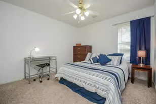 2 Stone Arrow Pl, The Woodlands, TX 77382 - Photo 19