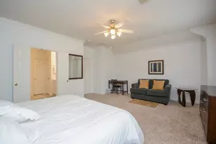 2 Stone Arrow Pl, The Woodlands, TX 77382 - Photo 15