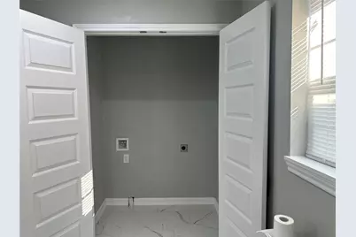 1122 Cypress Street, Baytown, TX 77520 - Photo 11