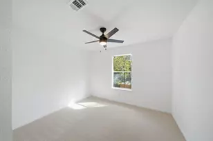 82 N Apple Springs Cir, The Woodlands, TX 77382 - Photo 19