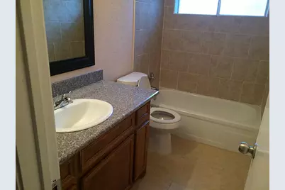 16826 Rippling Mill Drive, Sugar Land, TX 77498 - Photo 9