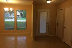 16826 Rippling Mill Dr, Sugar Land, TX 77498 - Photo 3