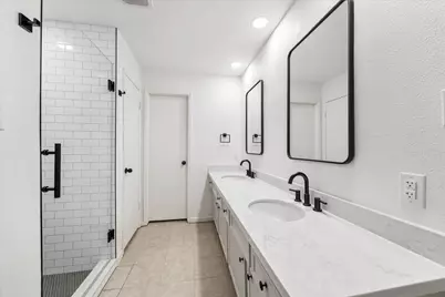 2222 Oak Shores Drive, Kingwood, TX 77339 - Photo 21