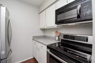 5711 Sugar Hill Dr, Houston, TX 77057 - Photo 7