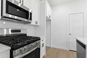 13730 Olympic River Ln, Iowa Colony, TX 77583 - Photo 13
