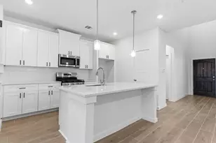 13730 Olympic River Ln, Iowa Colony, TX 77583 - Photo 11
