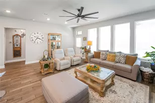 419 Barrios Bay Ln, La Porte, TX 77571 - Photo 15