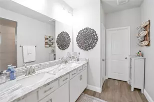419 Barrios Bay Ln, La Porte, TX 77571 - Photo 29