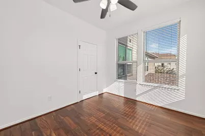 10949 Cannes Memorial Drive, Houston, TX 77043 - Photo 23