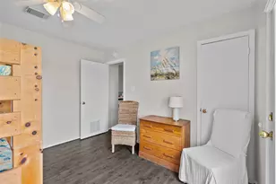 2406 Bluewater Hwy, Surfside Beach, TX 77541 - Photo 25