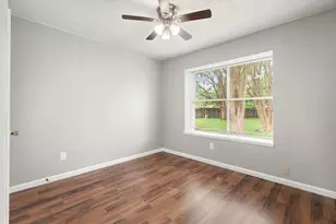 2220 Spruce Dr, Rosenberg, TX 77471 - Photo 13
