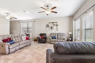 8342 Broadleaf Ave, Baytown, TX 77521 - Photo 7