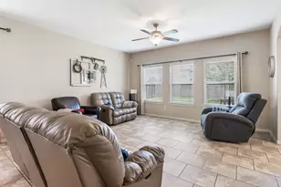 8342 Broadleaf Ave, Baytown, TX 77521 - Photo 5