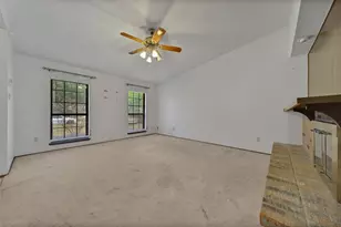 2614 Hummingbird Ln, Humble, TX 77396 - Photo 7