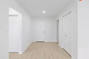 10614 MacKenzie Dr, Houston, TX 77086 - Photo 11