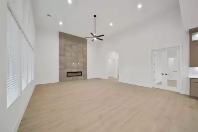 351 Louvenia Court, Pinehurst, TX 77362 - Photo 13