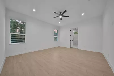 351 Louvenia Court, Pinehurst, TX 77362 - Photo 21