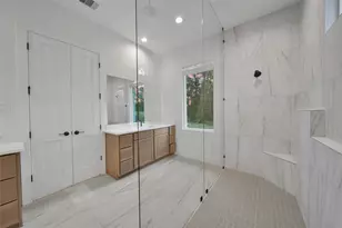 351 Louvenia Ct, Pinehurst, TX 77362 - Photo 25