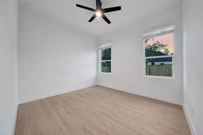 351 Louvenia Court, Pinehurst, TX 77362 - Photo 29