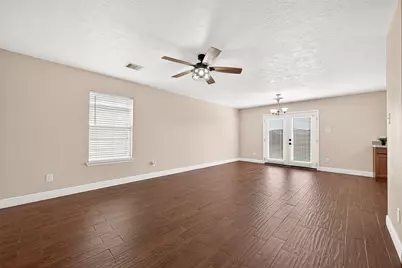 16535 Burnell Oaks Lane, Houston, TX 77090 - Photo 3