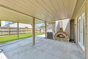 9908 Green Meadow Dr, La Porte, TX 77571 - Photo 29
