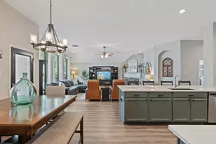 2504 N Yorkchase Ln, Conroe, TX 77304 - Photo 13