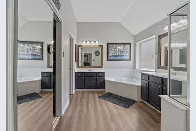 2504 N Yorkchase Lane, Conroe, TX 77304 - Photo 21