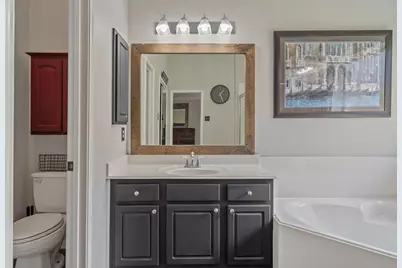 2504 N Yorkchase Lane, Conroe, TX 77304 - Photo 23