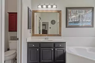 2504 N Yorkchase Ln, Conroe, TX 77304 - Photo 23