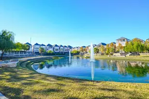 6125 Cottage Grove Lake Dr, Houston, TX 77007 - Photo 5