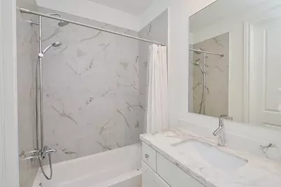 6125 Cottage Grove Lake Drive, Houston, TX 77007 - Photo 19