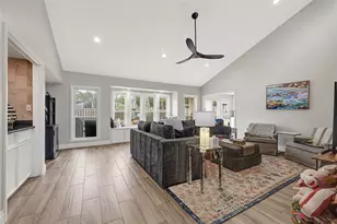 6119 Hummingbird St, Houston, TX 77096 - Photo 11