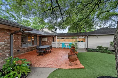 5350 Dumfries Drive, Houston, TX 77096 - Photo 13