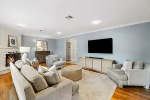 5350 Dumfries Dr, Houston, TX 77096 - Photo 3