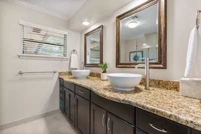 5350 Dumfries Drive, Houston, TX 77096 - Photo 23