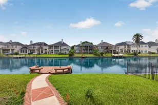 14326 Manorbier Ln, Sugar Land, TX 77498 - Photo 25