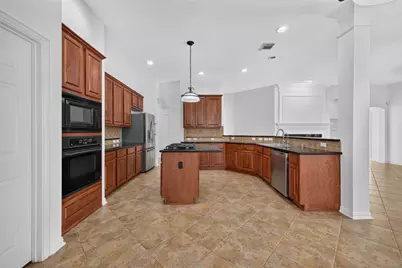 14326 Manorbier Lane, Sugar Land, TX 77498 - Photo 9
