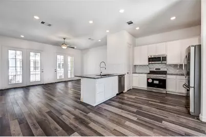 11017 Mikula Dr, Houston, TX 77043 - Photo 39
