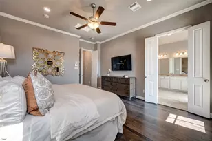 11017 Mikula Dr, Houston, TX 77043 - Photo 31