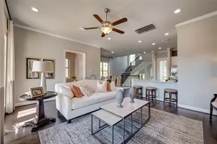 11017 Mikula Dr, Houston, TX 77043 - Photo 13