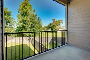 11017 Mikula Dr, Houston, TX 77043 - Photo 43