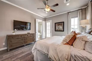 11017 Mikula Dr, Houston, TX 77043 - Photo 29