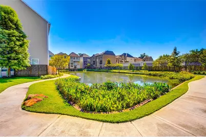11017 Mikula Dr, Houston, TX 77043 - Photo 3